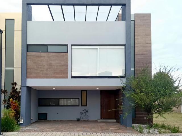 Casa en renta Lomas De Angelópolis, Puebla, México