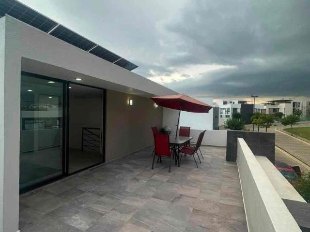 Casa en renta Lomas De Angelópolis, San Bernardino Tlaxcalancingo, Puebla, México
