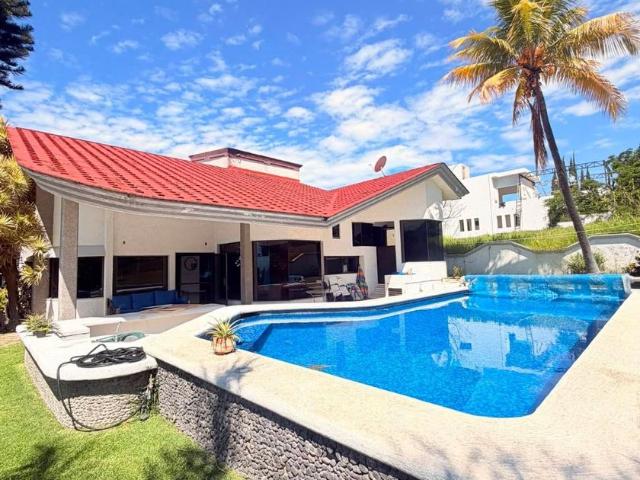 Casa en renta Lomas De Cocoyoc, Fraccionamiento Lomas De Cocoyoc, Morelos, México