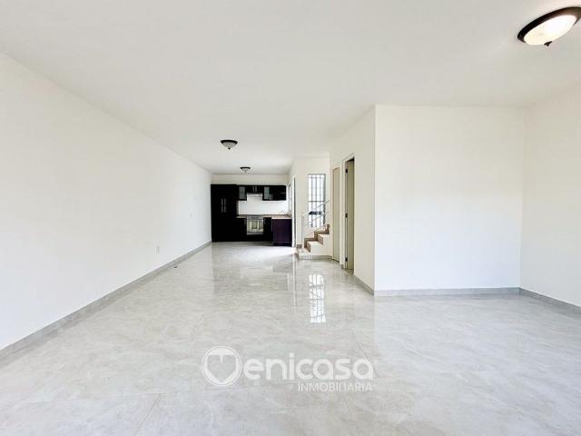 Casa en renta Lomas De San Agustín, San Agustín, Tlajomulco De Zúñiga, Región Centro, Jalisco, 45646, México