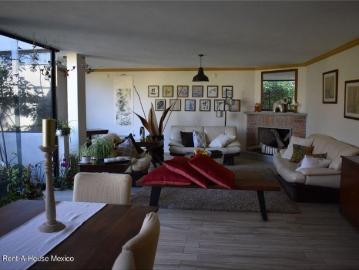 Casa en renta Lomas De Tecamachalco Secc Cumbres, Huixquilucan