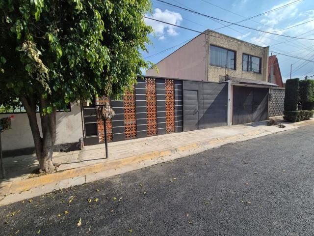 Casa en renta Lomas De Valle Dorado, Tlalnepantla De Baz