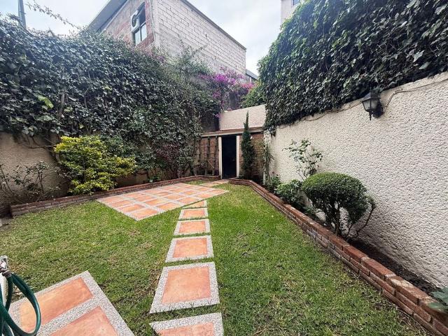 Casa en renta Lomas De Vista Hermosa, Santa Fe, Ciudad De México, Cuajimalpa De Morelos, Ciudad De México, 05100, México
