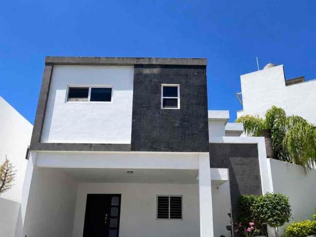 Casa en fraccionamiento en renta Lomas Del Vergel, Monterrey