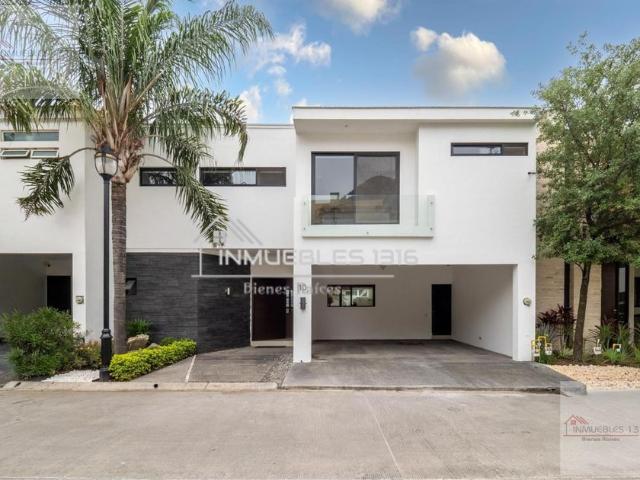 Casa en renta Lomas Del Hípico, Monterrey
