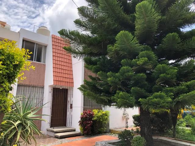 Casa en RENTA, Lomas del Marmol, La Calera, Puebla