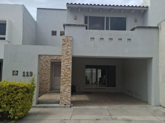 Casa en renta Lomas Punta Del Este Residencial, Boulevard Juan Alonso De Torres Poniente, Lomas Punta Del Este, León, Guanajuato, México