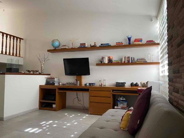 Casa en RENTA Lomas 3a. Sección