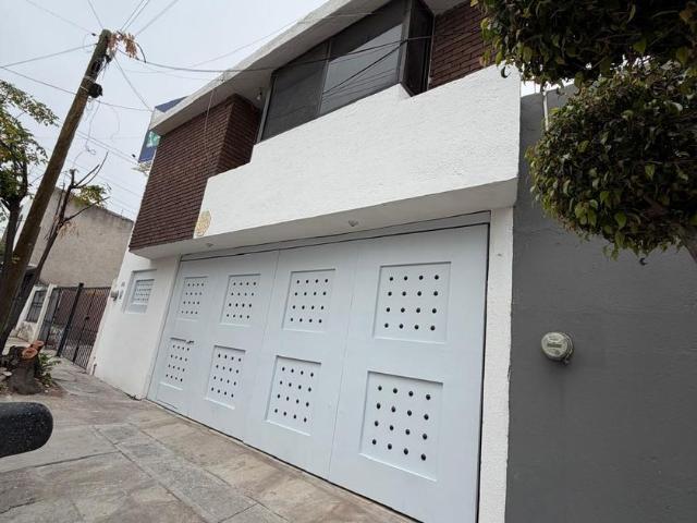 Casa en renta Lomas 4a Sección, San Luis Potosí