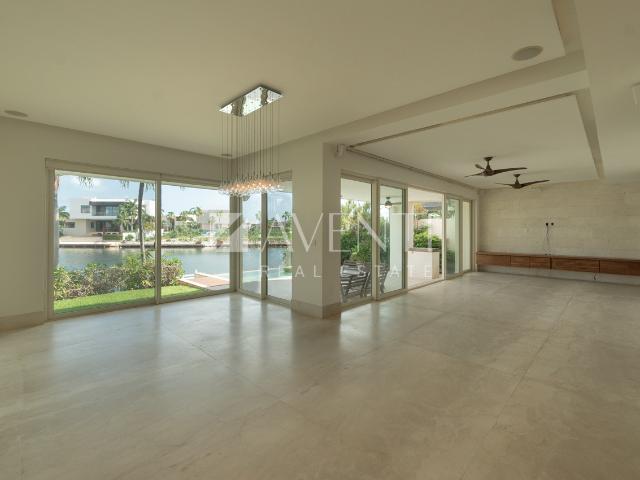 Casa en Renta, Los Canales, Puerto Cancún, Cancún
