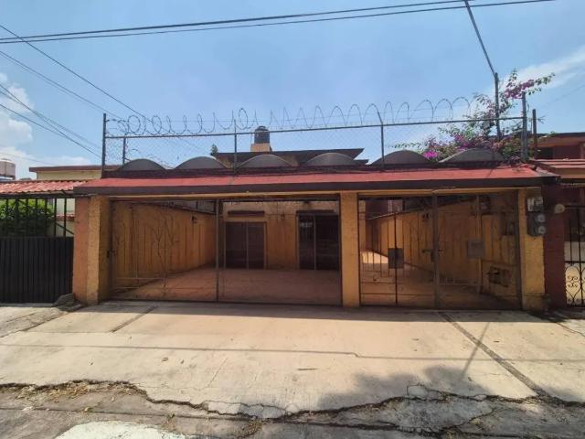 CASA EN RENTA, LOS PIRULES, TLALNEPANTLA DE BAZ, ESTADO DE MÉXICO