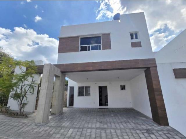 Casa en renta Puebla, Municipio De Puebla, Puebla, 72365, México