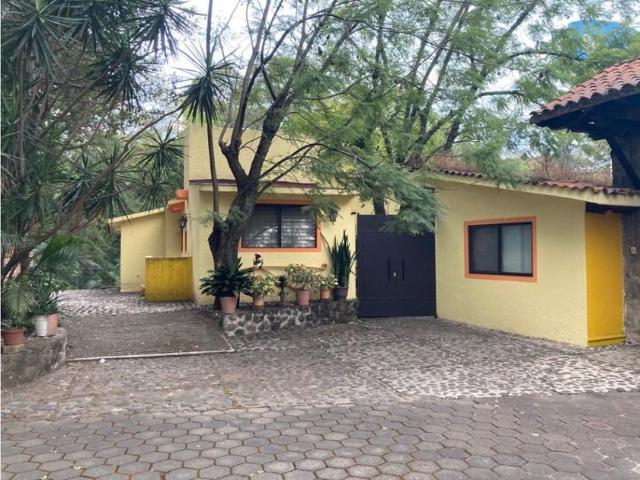Casa en renta Pueblo Atlacholoaya, Xochitepec, Morelos