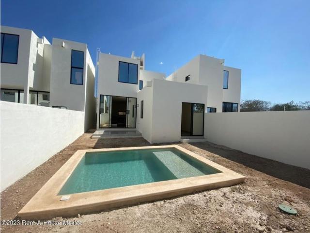 Casa en renta Pueblo Conkal, Conkal