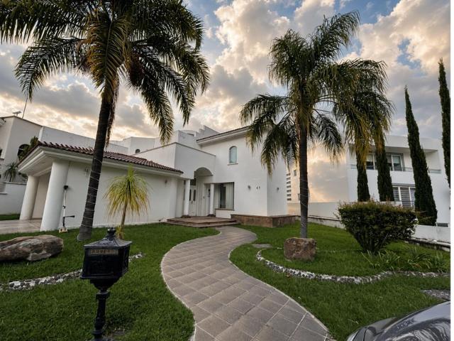 Casa en renta Puerta De Hierro, Zapopan, Región Centro, Jalisco, 45116, México