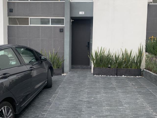 CASA EN RENTA PUERTA DEL ENCINAR