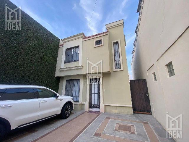 Casa en Renta Puerta del Norte Escobedo, N.L