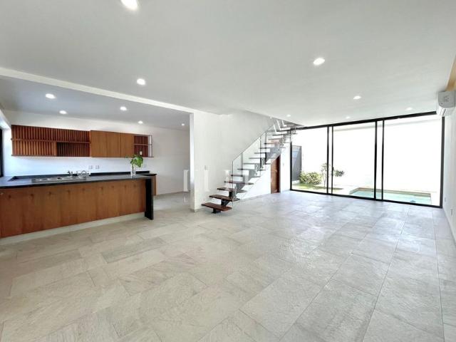 Casa en renta Puerto Cancún, Cancún
