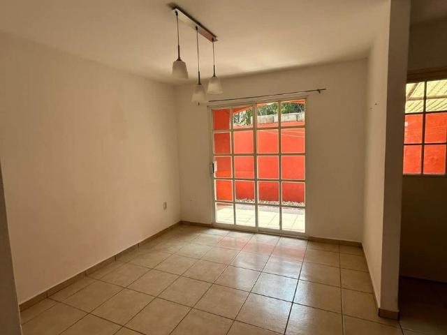 Casa en RENTA Punta Laguna