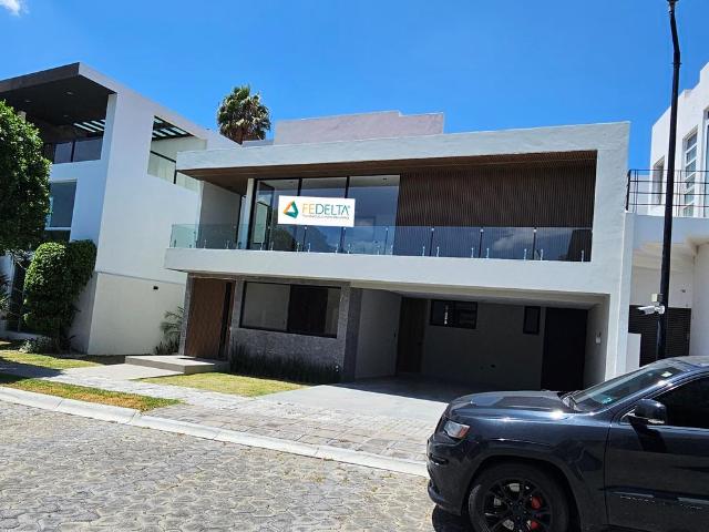Casa en Renta P. La Isla2 C. Mayorca Lomas de Angel?polis Cholula Puebla