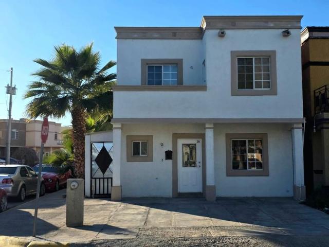Casa en renta Palma Del Sol 4781, Paseo De Las Palmas, Jardines Del Lago, Juárez, Chihuahua, México