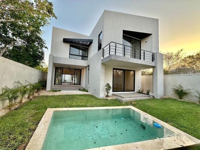 Casa en renta Paseo Montejo calle 56 A, Mérida, Yucatán, 97127, México
