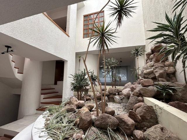 Casa en renta Paseo De Echegaray S 165 185, Hacienda De Echegaray, Naucalpan De Juárez, México, 53300, Mex