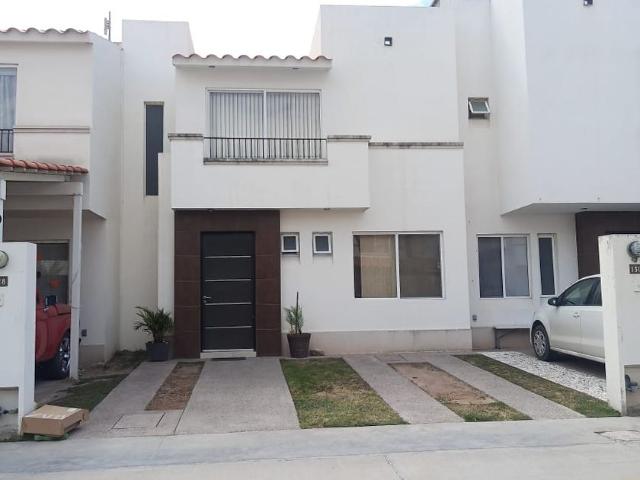 Casa en renta Paseo De La Puerta Fuerte, Unidad Habitacional Infonavit Nuevo Progreso, San Luis Potosí, Municipio De San Luis Potosí, San Luis Potosí, 78385, México