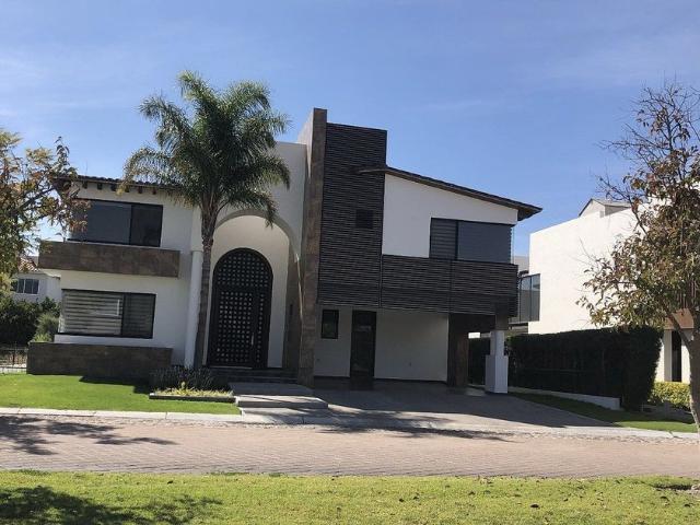 Casa en renta Paseo De La Sacristía, El Campanario, El Marqués, Querétaro, 76269, Mex