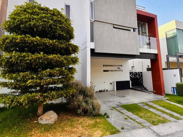 Casa en renta Paseo De Los Robles Norte, Vistas Del Valle 1, Zapopan, Jalisco, 45233, Mex
