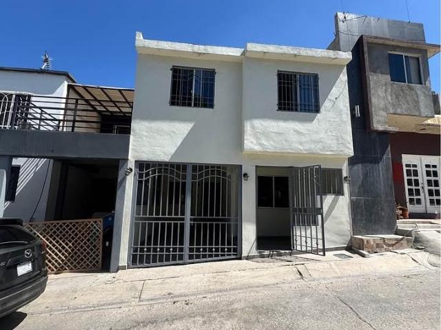 CASA EN RENTA PASEO DEL FLORIDO, TIJUANA B.C