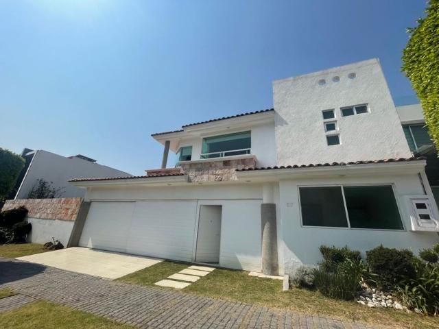 Casa en renta Paseo Sierra Colorada 57, Lomas De Angelópolis, San Bernardino Tlaxcalancingo, Puebla, México