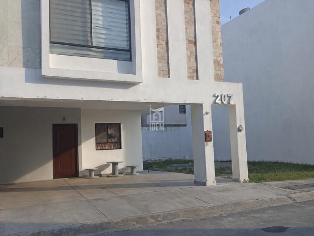 Casa en renta Paseo Virrey De Guemez, Rinconada Colonial De Apodaca, Apodaca, Nuevo León, 66623, México