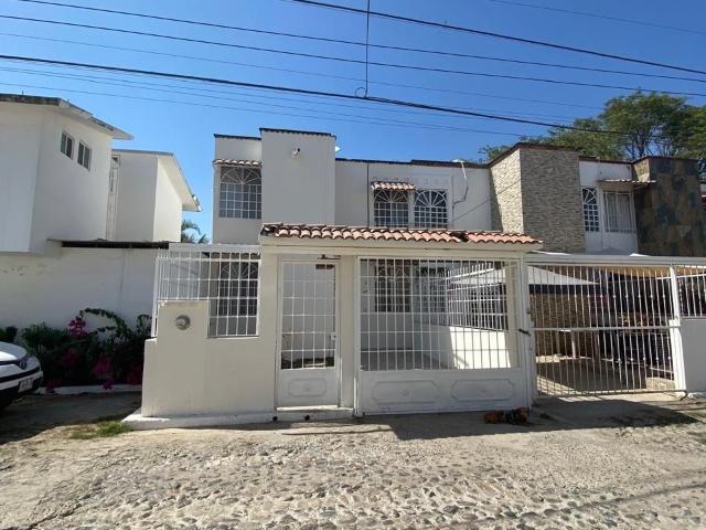 Casa en renta Paseos de la Ribera