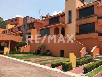 CASA EN RENTA PASEOS DEL BOSQUE