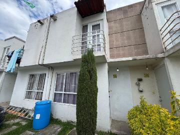 CASA EN RENTA PASEOS DEL BOSQUE