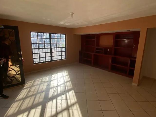 Casa en Renta para Cuadrillas de Trabajadores en La Esmeralda, Ramos Arizpe
