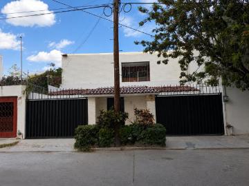 CASA EN RENTA PARA GIRO COMERCIAL O DE OFICINAS Jardines del Moral