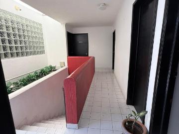CASA EN RENTA PARA GIRO COMERCIAL U OFICINAS