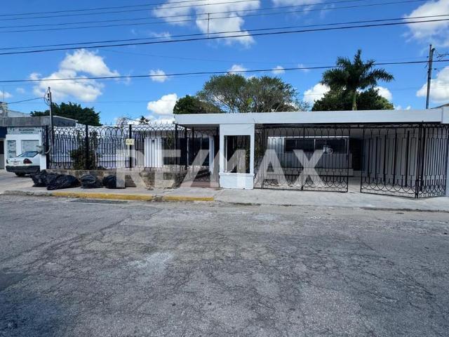 Casa en venta o renta para oficina o uso habitacional