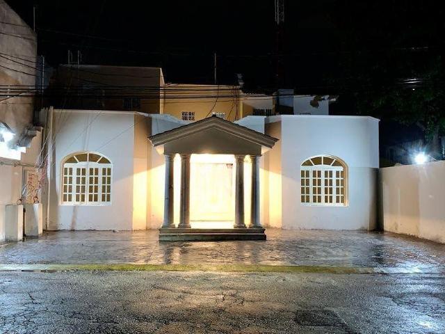 Casa en Renta para Negocio, cerca de Av Itzaes, Col Centro M?rida, Yucat?n