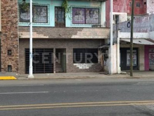 CASA EN RENTA PARA USO COMERCIAL EN COL. CENTRO, VILLAHERMOSA, TABASCO