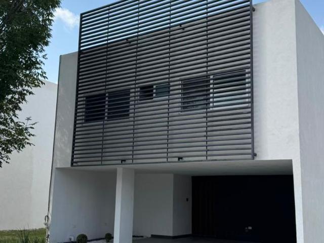 Casa en renta Parque Querétaro, Boulevard De Los Volcanes, Lomas De Angelópolis, Puebla De Zaragoza, Puebla, México