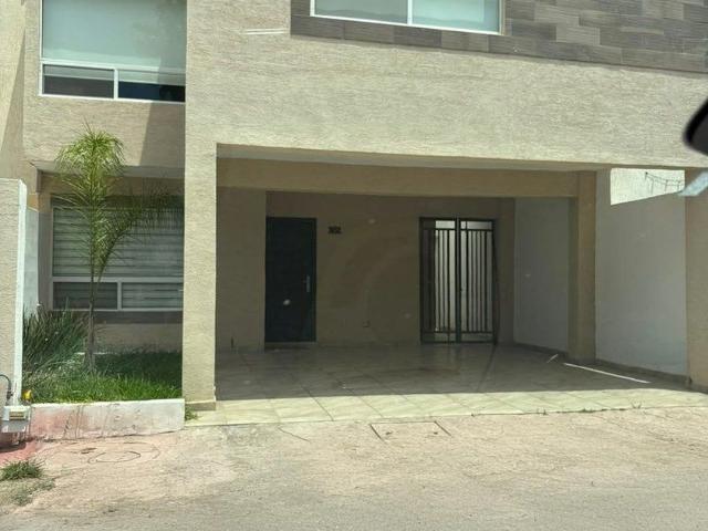 Casa en renta Parques De La Cañada, Saltillo, Coahuila
