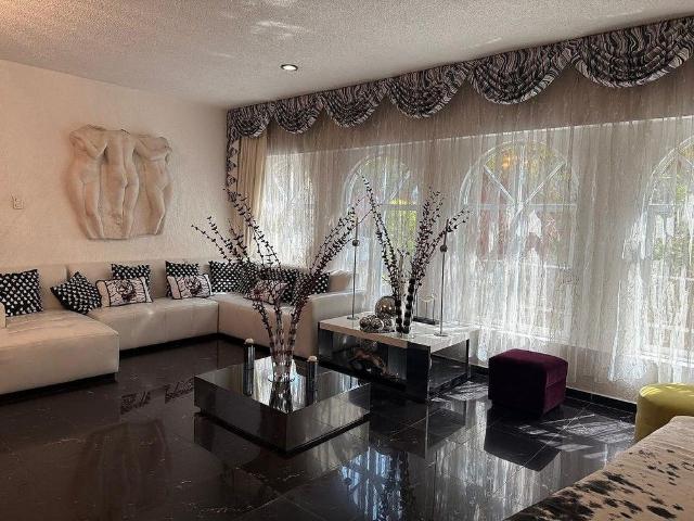 Casa en Renta Pedregal | 5 Recámaras | Lista para Habitar