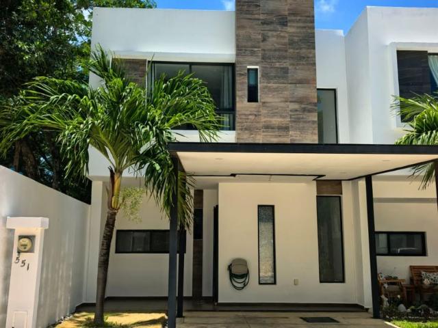Casa en renta Playa Del Sol, Playa Del Carmen, Quintana Roo, 77726, México