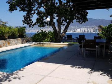 Casa en renta Playa Guitarrón, Acapulco De Juárez
