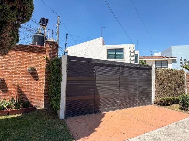 Casa en renta Plaza San Diego, Boulevard Forjadores De Puebla, San Diego Los Sauces, San Pedro Cholula, Puebla, México