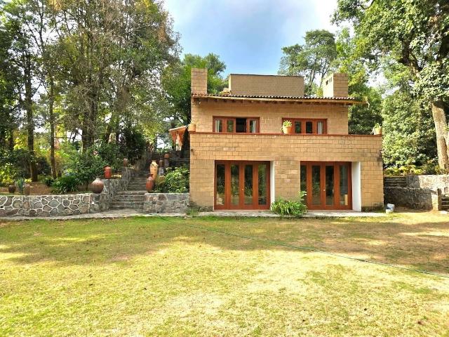 CASA EN RENTA POR VALLE SANTANA, VALLE DE BRAVO