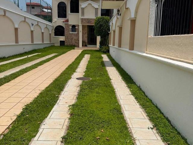 Casa en renta por la UNIVA